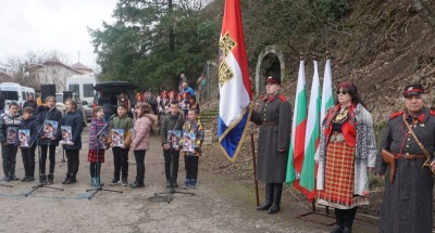 Община „Тунджа“ празнува 145 г. Освобождение пред Мемориала на загиналите руски войни и опълченци