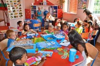 От 1 юни 2020 г. се възстановява приема на деца в детските градини на