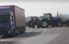 Протестиращи земеделски производители затвориха трите подхода за магистрала „Тракия“ край Ямбол.