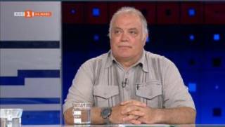 О.р. полковник Валентин Иванов, бивш командир на авиобаза "Безмер" край Ямбол за Су 25 и ремонта им...