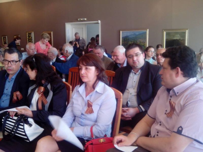 Срещу избиването на хора в Донбас, където и да е....