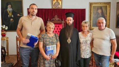 За храма „Св. Рождество Богородично“ в Симеоново. Среща с владиката...