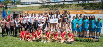 Над 1000 деца в Ямбол доказаха, че всяка сутрин може да започва с много енергия и радост