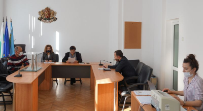 На търгове в "Тунджа" продадоха имоти, дадоха язовири под наем. Резултати