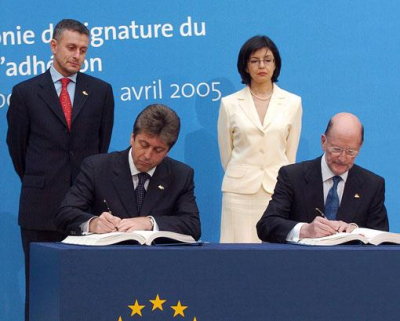 ОЩЕ ВЕДНЪЖ ЗА МАДАМ ЙЕС И МАЙНАТА МУ НА ПРАВОСЛАВИЕТО 20 ГОДИНИ ПО-КЪСНО