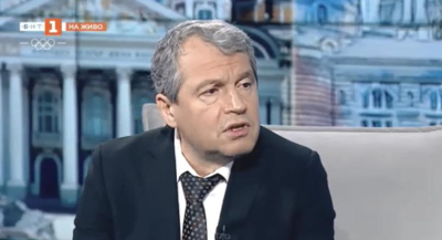 Като "клика" и педе---сти", определи вчера от трибуната на НС депутатът Хаджи Тошко Йорданов