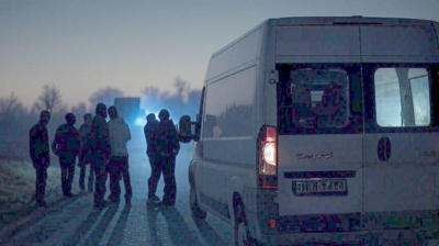 Трима румънски граждани осъдени за трафик на мигранти Първа инстанция след година и половина