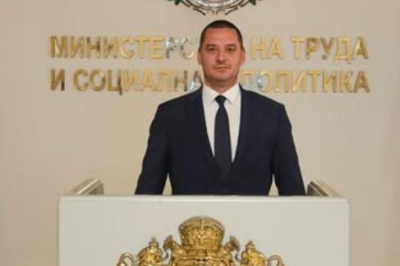 Ние очакваме информация за НАТОВСКАТА база край Ямбол, пък...ДОПЪЛНЕНА