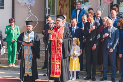 Близо 4000 души се включиха в празничното шествие за 24 май в Ямбол