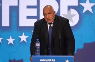 Борисов: Парите на олигархията са изправени срещу нас