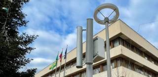 КОЛЕДНИ МЕЛОДИИ ПО ВРЕМЕ НА ПРАЗНИЦИТЕ В ЦЕНТЪРА НА ЯМБОЛ