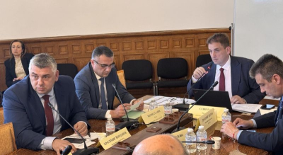 Народният представител Красимир Йорданов пита за готовността за новия напоителен сезон