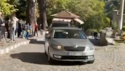 Президентът на РБ Румен Радев посреща гостуващ държавен глава,