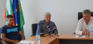 Златен и сребърен медал за БК „Априлец“