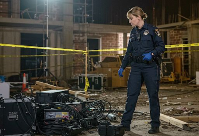 Две кражби в Ямбол: кабел, прожектори и парфюми откраднати