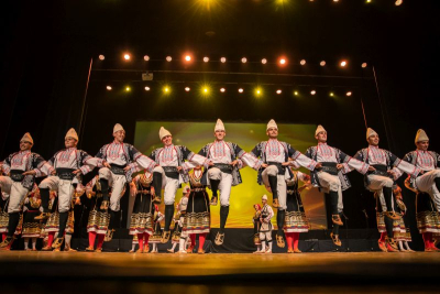 Валя Балканска, Петър Янев, „Майсторите на танца“, „Българе“ и Ути Бъчваров са сред специалните гости на „Кукерландия“