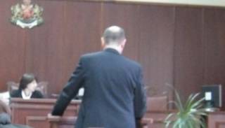 /След катастрофата край Своге/ Тук, в Ямбол чакаме: &quot;Аз, Георги Славов, поемам личната отговорност&quot;. Ще го каже ли на сесията?