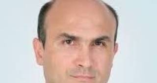 Жалки малки пластици