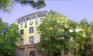 РЗИ проверявала противоепидемичните мерки в сградата на Окръжен съд - Ямбол