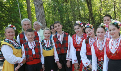 Фестивал на българските традиции провокира