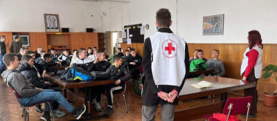 БМЧК изнесе лекция на тема „Опазване на околната среда“ в ПТГ “Иван Райнов”