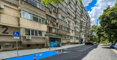 Продължава обновяването на междублоковите пространства в Ямбол!