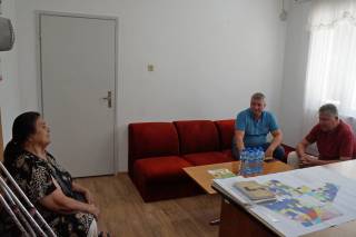 Кметът Георги Георгиев пое конкретни ангажименти към хората от Могила и Козарево