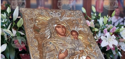 Чудотворна икона посрещнали в Ямбол